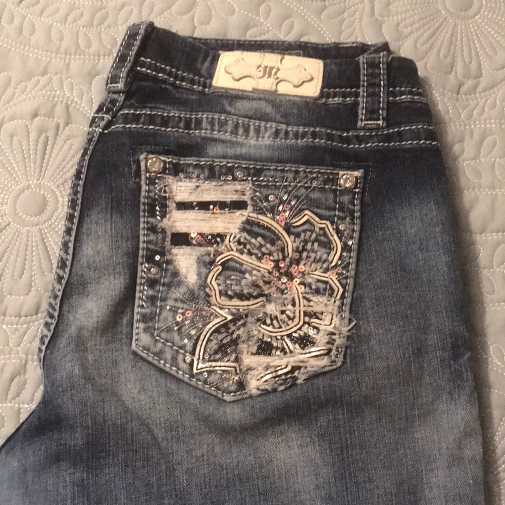 Miss Me Crop Jeans 34